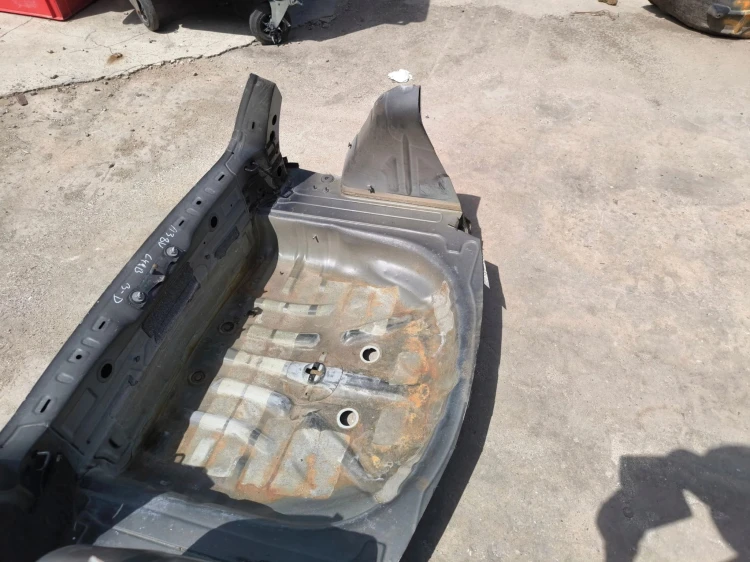 ĆWIARTKA WANNA PAS TYLNY AUDI A3 8V 3-DRZWI 2012-2018