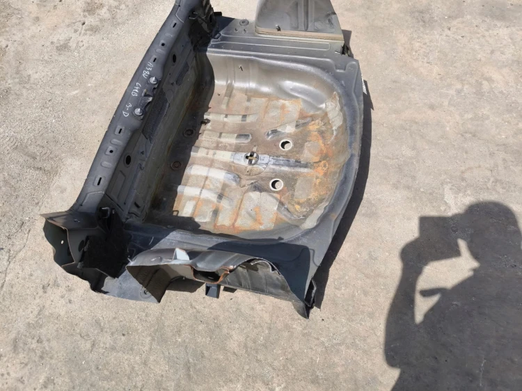 ĆWIARTKA WANNA PAS TYLNY AUDI A3 8V 3-DRZWI 2012-2018