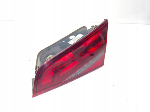 LAMPA PRAWY TYŁ W KLAPĘ AUDI A3 8V SPORTBACK 8V4945094 ZWYKŁA
