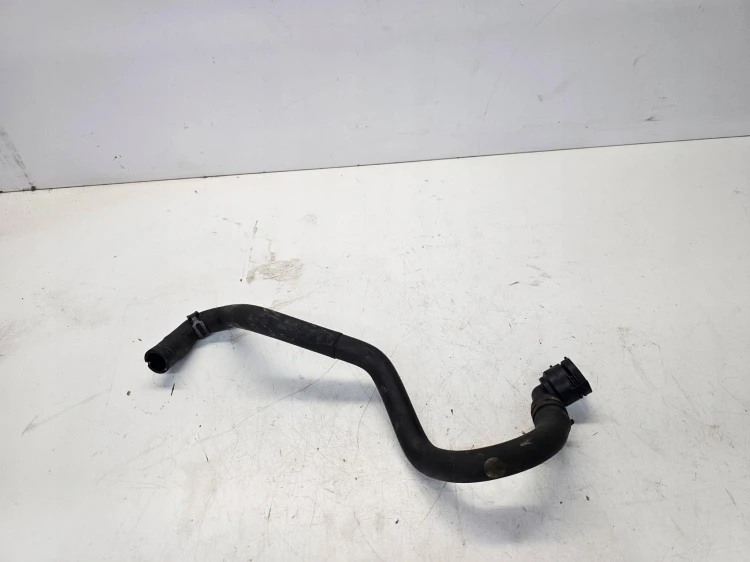 PRZEWÓD WĄŻ WODY AUDI A1 8X Q3 8U 6C0122157A