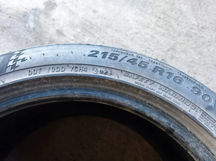 OPONA OPONY LATO KUMHO ECSTA HS51 215/45R16 90V 40/21 6MM