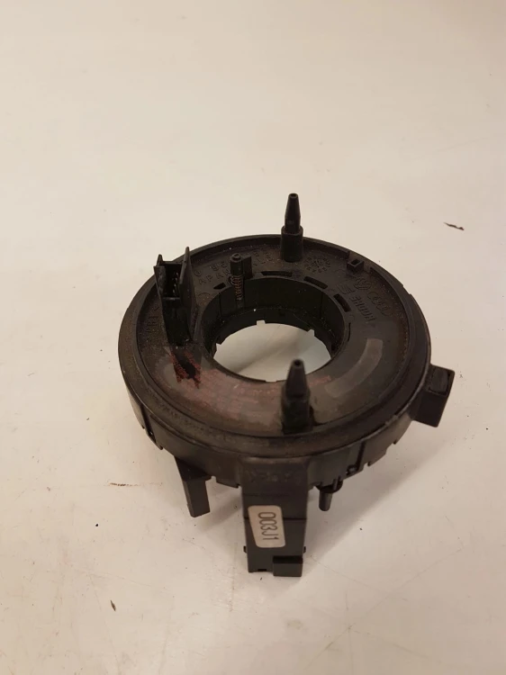 TAŚMA ZWIJAK PODUSZKI AUDI VW SKODA 1J0959653