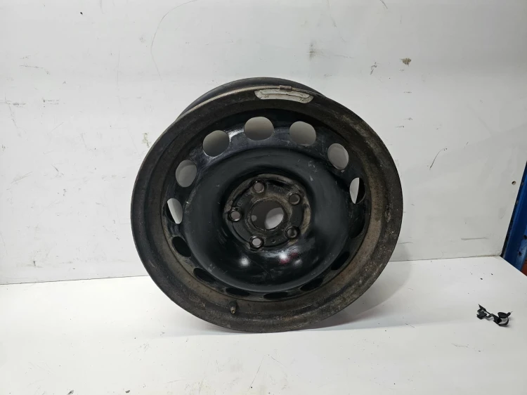 FELGA STALOWA AUDI A3 S3 8V VW SEAT 7.5J R16 ET43 8V0601027A