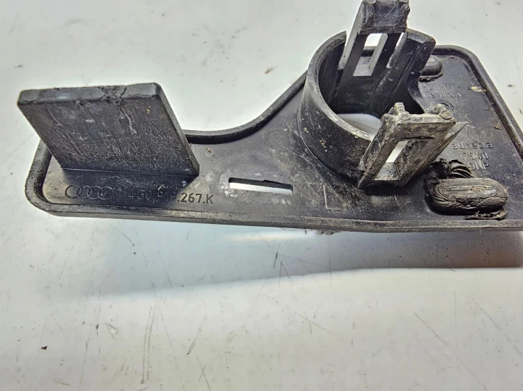 MOCOWANIE KOSZYK OBUDOWA CZUJNIKA PDC LEWY AUDI A6 C7 LIFT 4G0919267K