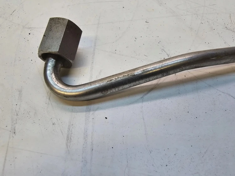 RURA PRZEWÓD POWRÓT OLEJU AUDI VW 04L145771H