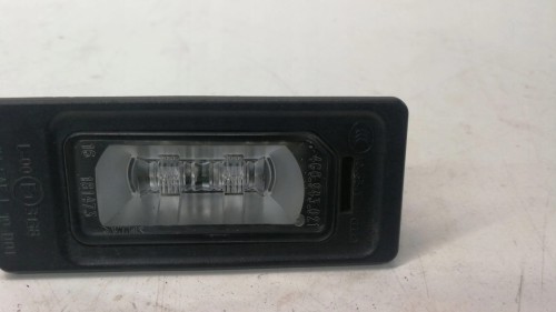 LAMPKA TABLICY REJ. LED AUDI A4 A6 A7 Q5 4G0943021