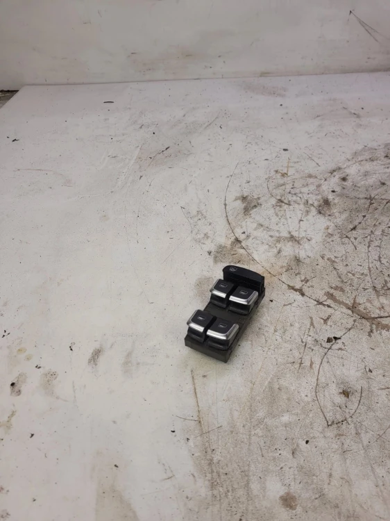 PRZEŁĄCZNIK WŁĄCZNIK SZYB AUDI A4 B8 LI 8K0959851F