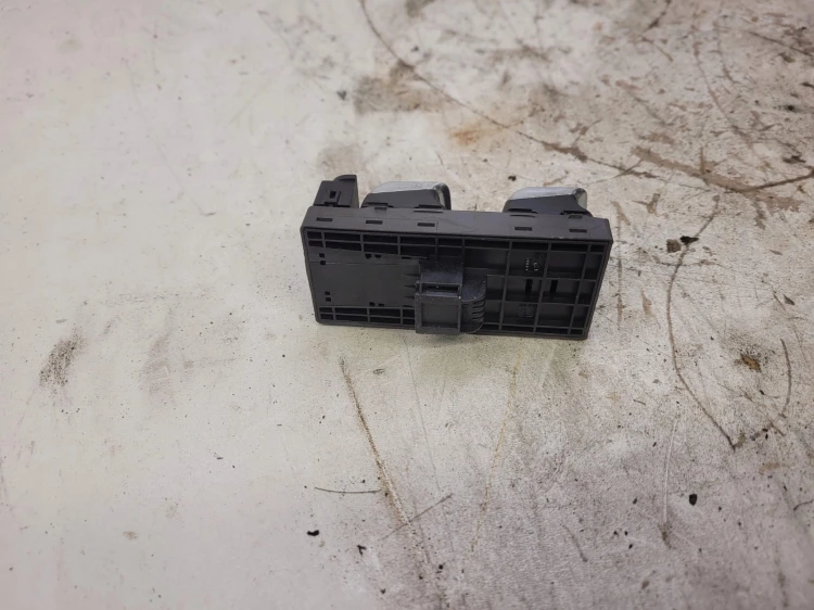 PRZEŁĄCZNIK WŁĄCZNIK SZYB AUDI A4 B8 LI 8K0959851F