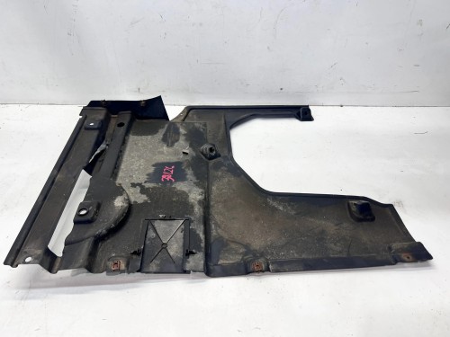 OSŁONA PODWOZIA TYŁ AUDI Q5 FY 80A825216A 38/26