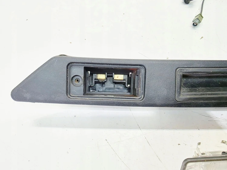 BLENDA PODŚWIETLENIE TABLICY KAMRA AUDI A6 C6 Q7 4L0827574 4L0980551 1/25