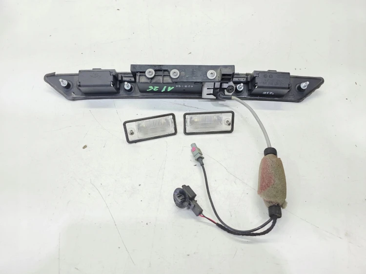 BLENDA PODŚWIETLENIE TABLICY KAMRA AUDI A6 C6 Q7 4L0827574 4L0980551 1/25