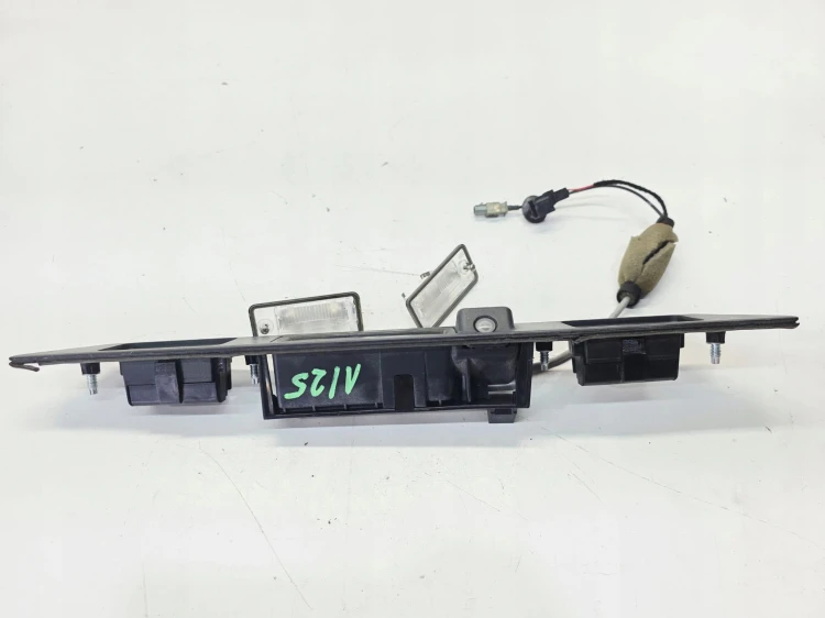 BLENDA PODŚWIETLENIE TABLICY KAMRA AUDI A6 C6 Q7 4L0827574 4L0980551 1/25