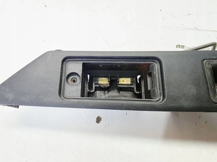 BLENDA PODŚWIETLENIE TABLICY KAMRA AUDI A6 C6 Q7 4L0827574 4L0980551 1/25
