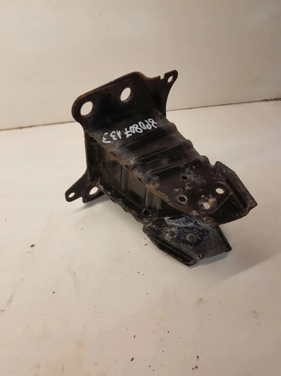 ODBÓJ STREFA ZGNIOTU LEWA AUDI A3 05-08 8P0807133