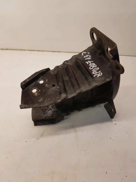 ODBÓJ STREFA ZGNIOTU LEWA AUDI A3 05-08 8P0807133