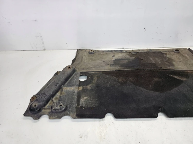 OSŁONA PŁYTA POD SILNIK AUDI A4 B9 8W0863821B