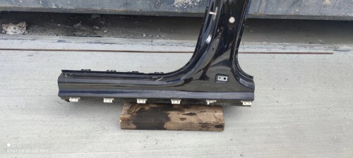 ĆWIARTKA PRÓG SŁUPEK B LEWY AUDI A6 C7 LIFT LY9B