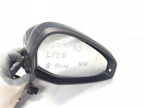 LUSTERKO ZEWNĘTRZNE PRAWE AUDI A4 B9 LY9B 8-PIN UK