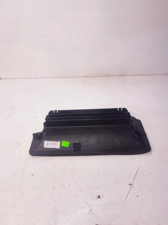 KANAŁ POWIETRZNY TUNEL AUDI A4 B8 A5 8K1858431A
