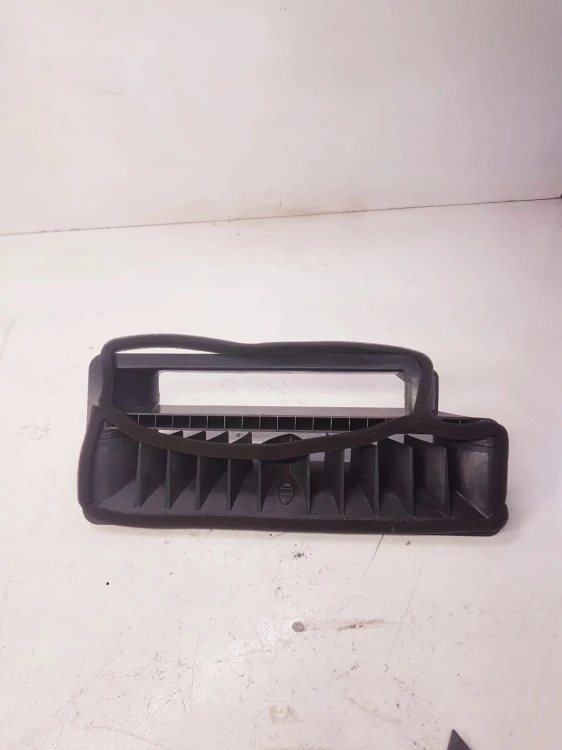 KANAŁ POWIETRZNY TUNEL AUDI A4 B8 A5 8K1858431A