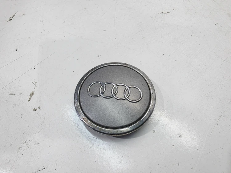 KOŁPAK DEKIELEK FELGI AUDI A4 B8 A5 8T Q5 8R A6 C7 A7 8T0601170A