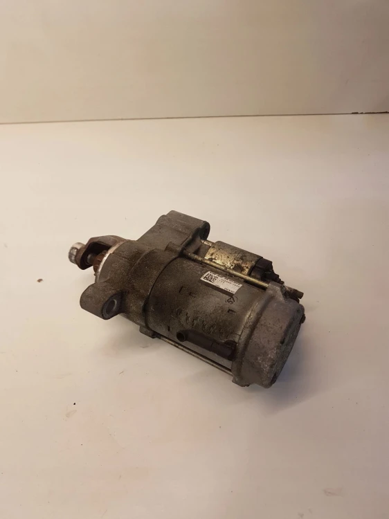 ROZRUSZNIK AUDI A4 B8 A5 8T Q5 A6 03L911024B *40*