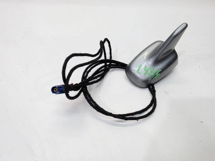 ANTENA LOTKA REKIN AUDI Q7 4L 4L0035503L LY7G