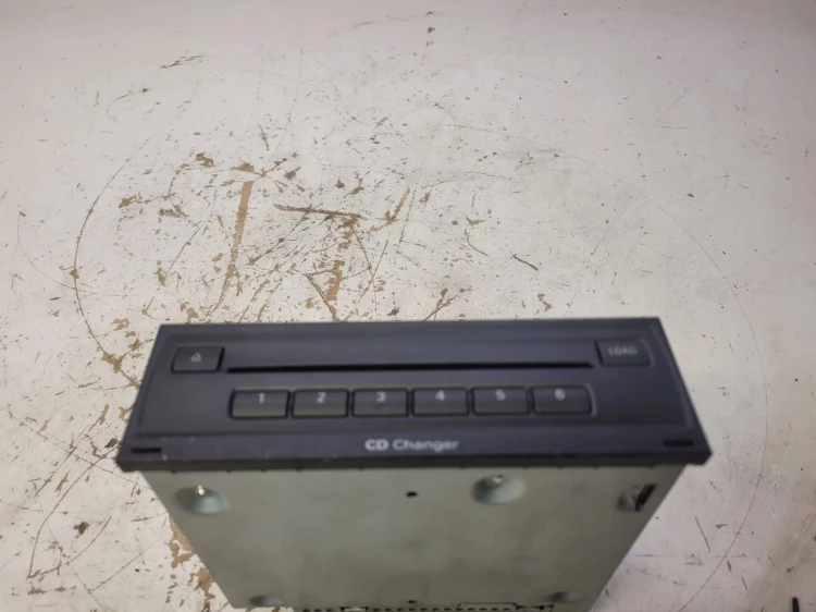 ZMIENIARKA CD AUDI Q7 A6 C6 LIFT 4F0035110