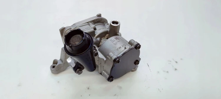 POMPA OLEJU AUDI A4 B9 A5 8W A6 C7 2.0 TDI 04L145208AA 04L145112