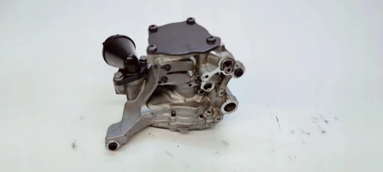POMPA OLEJU AUDI A4 B9 A5 8W A6 C7 2.0 TDI 04L145208AA 04L145112
