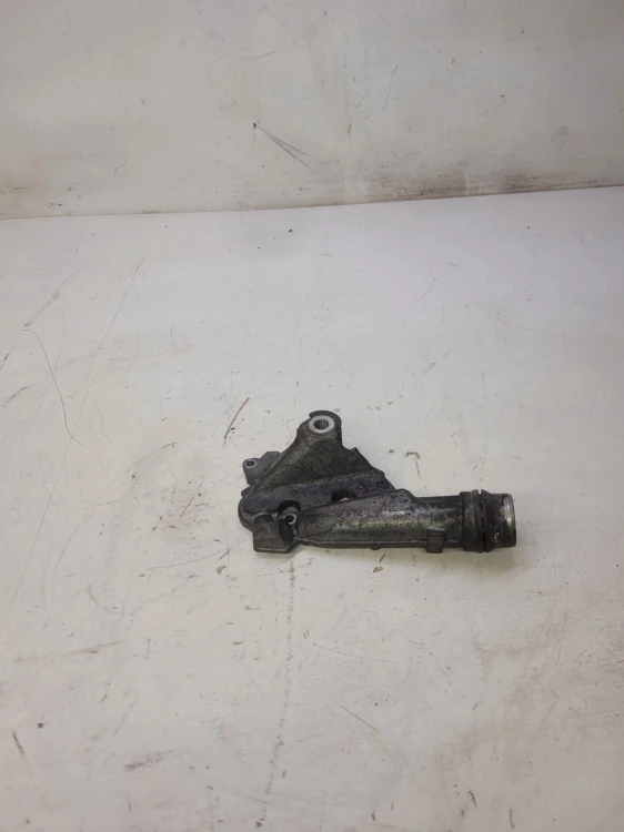 OBUDOWA TERMOSTATU AUDI S4 S5 A6 3.0 T 06E121161AN