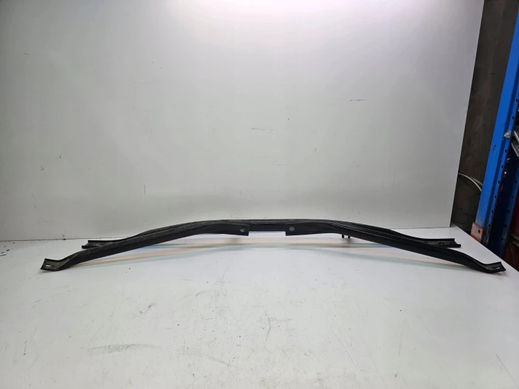 ROZPÓRKA WZMOCNIENIE KIELICHÓW AUDI Q5 8R 8R0805629C