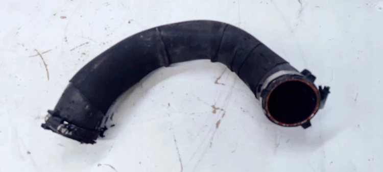 RURA WĄŻ INTERCOOLERA AUDI Q5 8R 8R0145738N