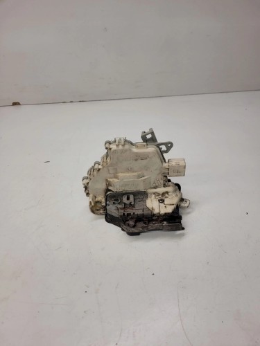 ZAMEK DRZWI PRAWY PRZÓD AUDI A4 A5 Q5 8J2837016C