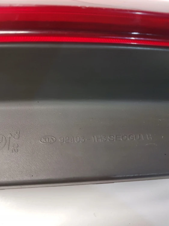 LAMPA LEWY TYŁ KIA CEED COMBI 92403-1H3