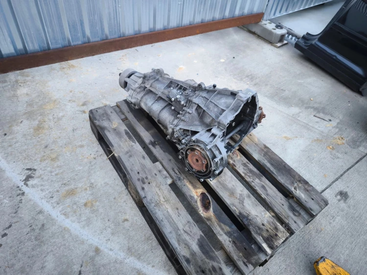 SKRZYNIA BIEGÓW AUDI A4 A5 Q5 LSB QUATTRO MANUALNA ORYGINAŁ !!!