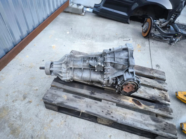SKRZYNIA BIEGÓW AUDI A4 A5 Q5 LSB QUATTRO MANUALNA ORYGINAŁ !!!