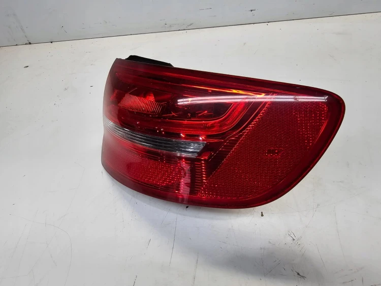 LAMPA PRAWY TYŁ W BŁOTNIK LED AUDI A3 8P LIFT 8P4945096E