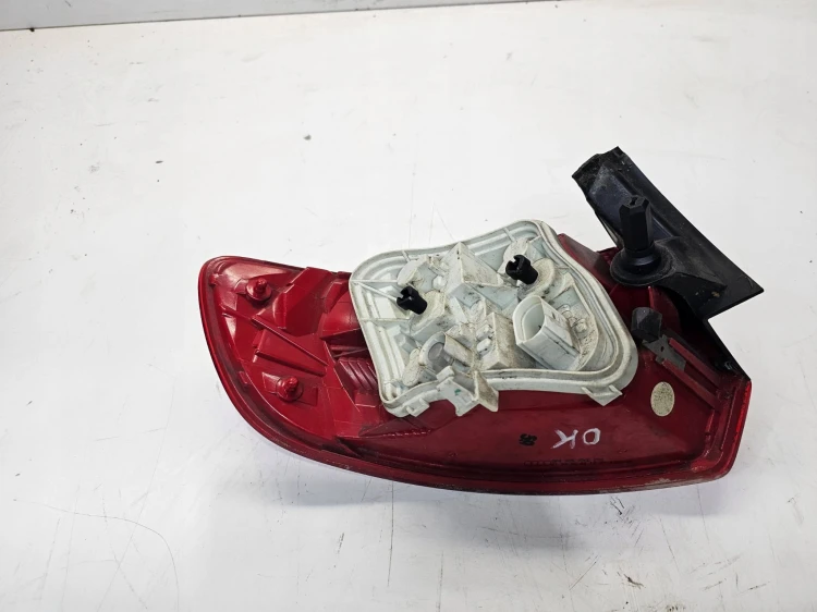 LAMPA PRAWY TYŁ W BŁOTNIK LED AUDI A3 8P LIFT 8P4945096E