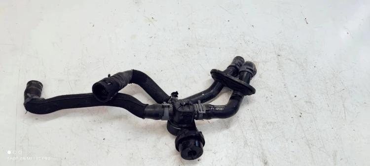 WĄŻ RURA WODY AUDI A4 A5 Q5 8K1819350AQ