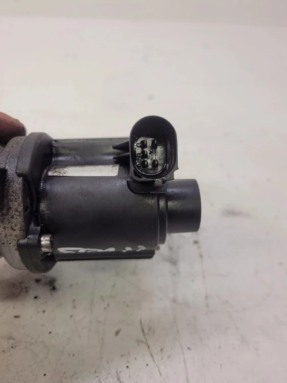 ZAWÓR EGR AUDI A4 B8 A5 Q5 A6 C7 059131501H
