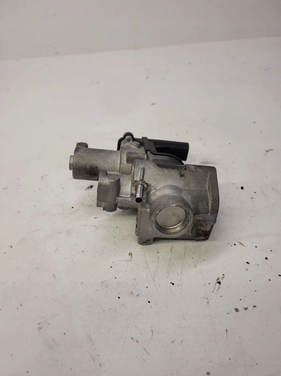ZAWÓR EGR AUDI A4 B8 A5 Q5 A6 C7 059131501H