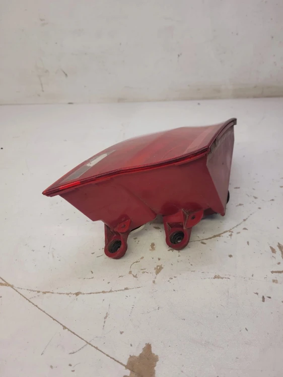 LAMPA LEWY TYŁ W BŁOTNIK LED AUDI A7 4G8945095