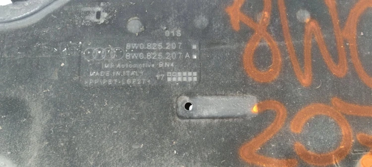 OSŁONA PODWOZIA LEWA DUŻA AUDI A4 B9 A5 8W 8W0825207A