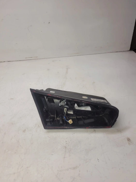 WKŁAD LAMPY LEWY TYŁ AUDI A3 8V 3D 8V3945093B