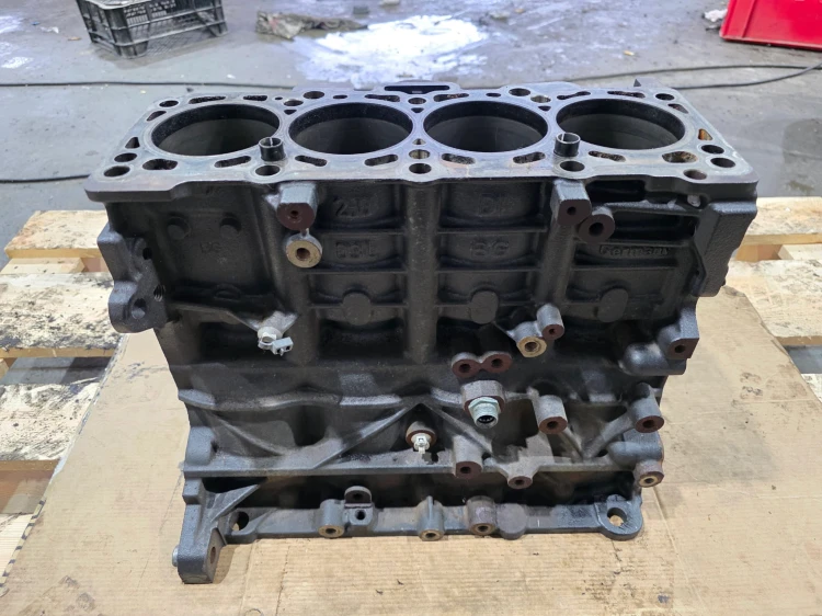 BLOK SILNIKA AUDI A4 B8 A5 Q5 8R 2.0 TDI CAG 03L021BG 12/26