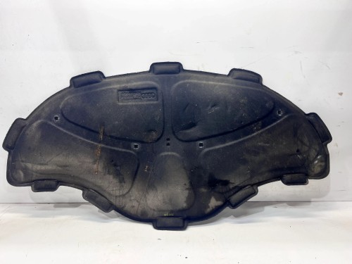WYGŁUSZENIE MASKI AUDI A6 C7 4G0863825