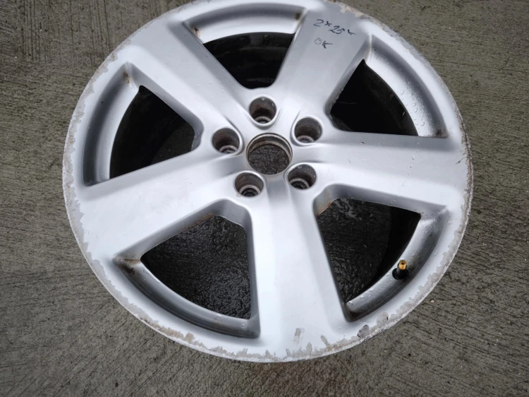 FELGA ALUMINIOWA AUDI A3 A4 A6 VW SKODA 8.0J R18 ET43 8E0601025AK Z*25* OK