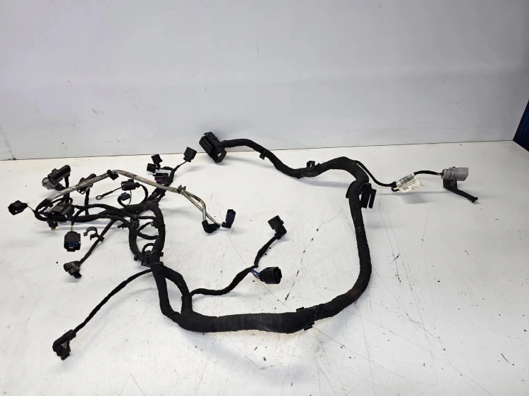 WIĄZKA SILNIKA AUDI A3 8V VW SEAT SKODA 04E971612EF 1.4 TFSI