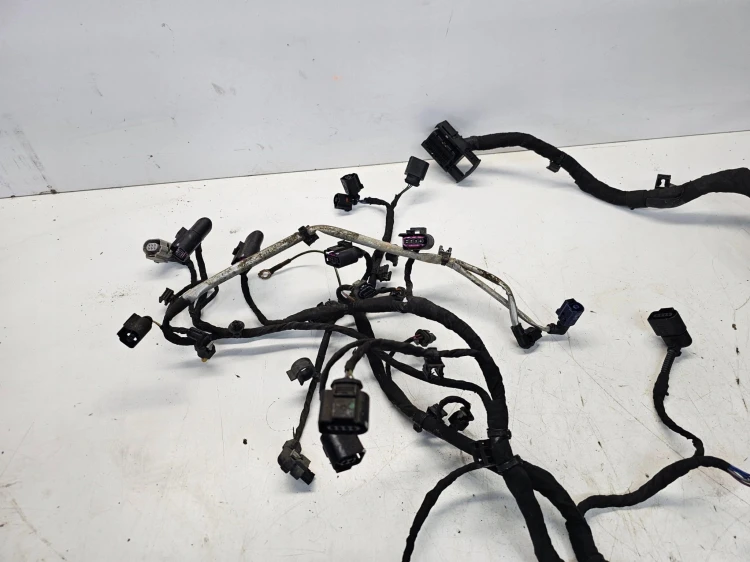 WIĄZKA SILNIKA AUDI A3 8V VW SEAT SKODA 04E971612EF 1.4 TFSI